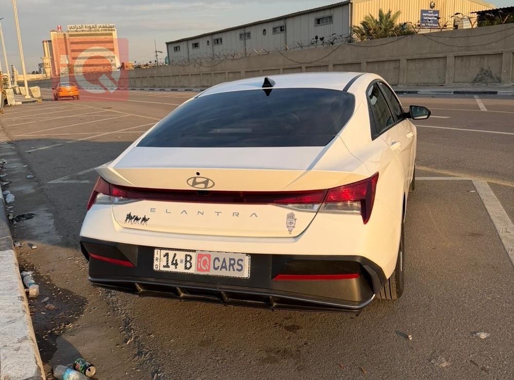 هيونداي النترا